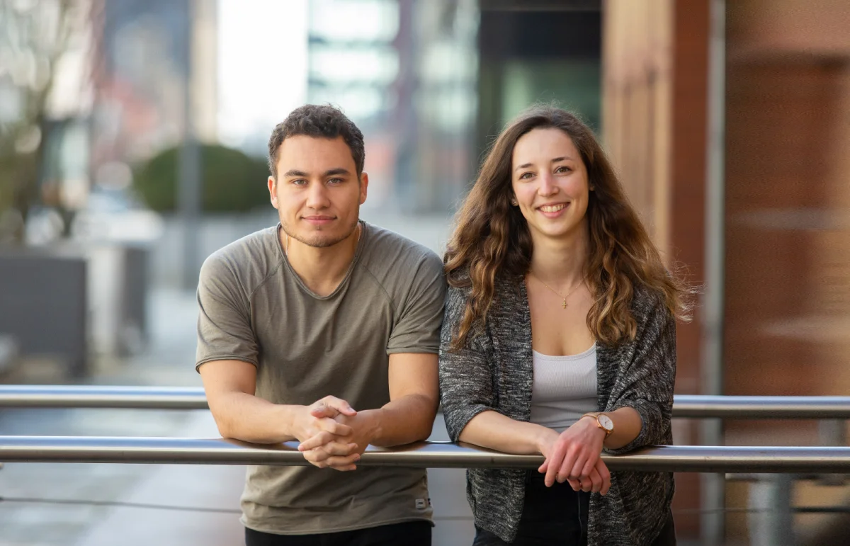 Joshua Mosley und Luisa Busche - Die Gründer von Suppstantial